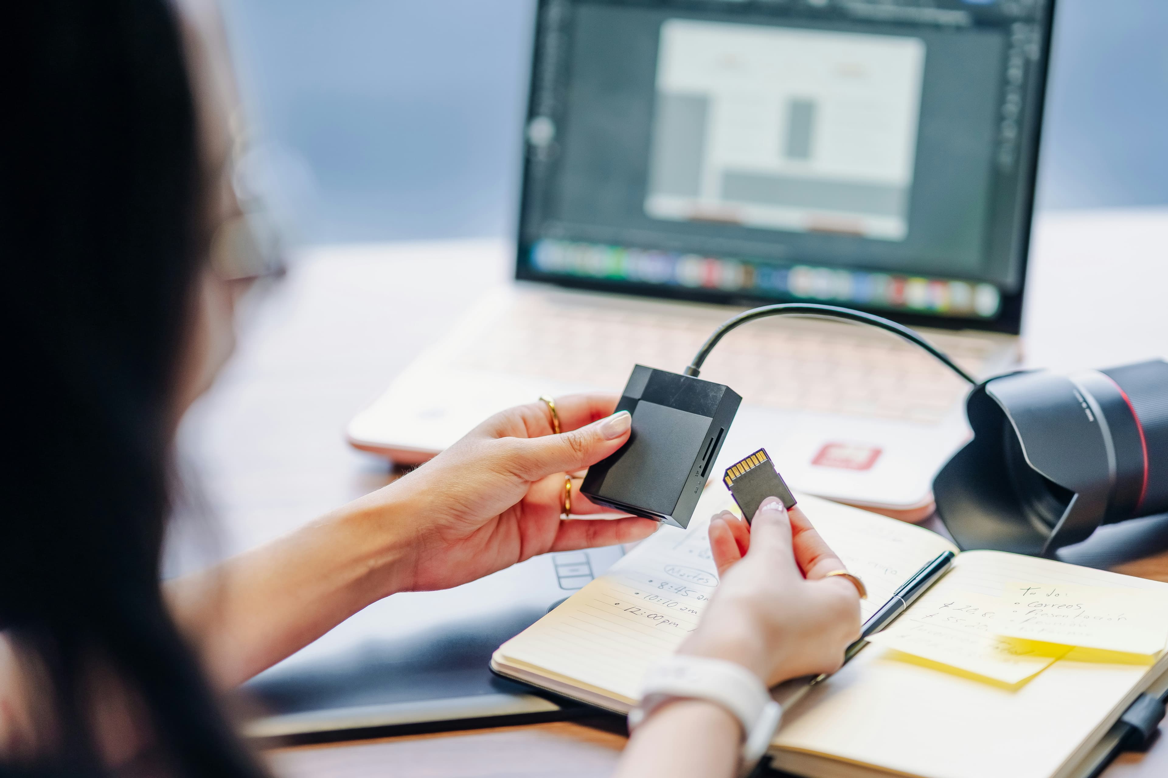 Documentos de reclamos sin respaldo formal - falta de documentación adecuada en gestión de quejas